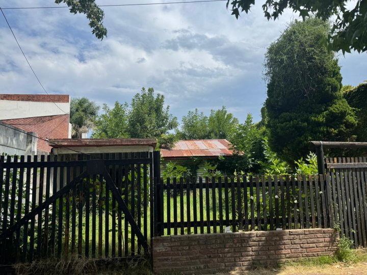 MARTIN FIERRO  929  - TERRENO  -